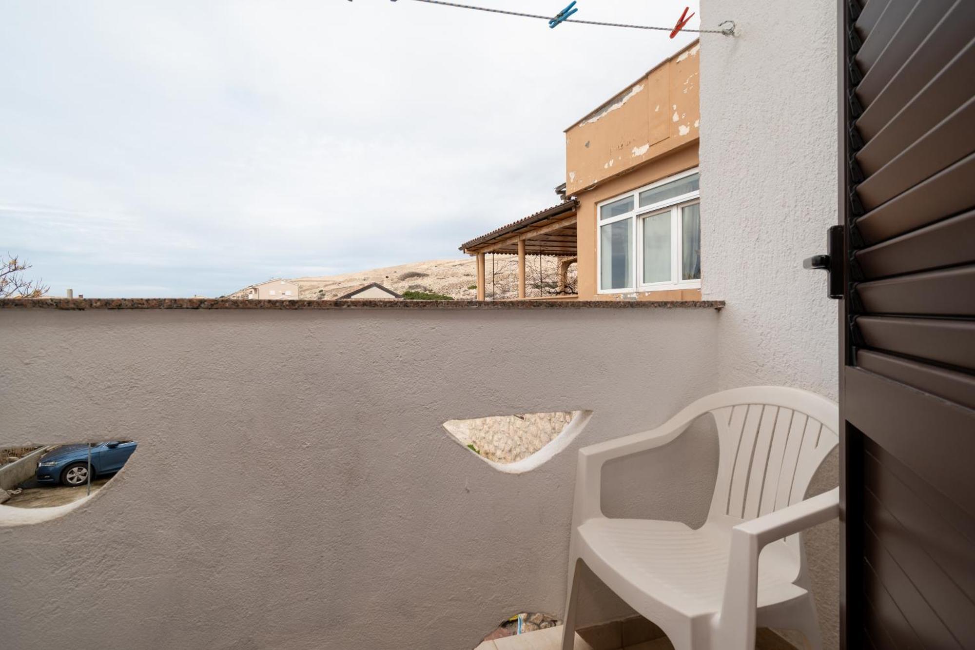 Apartments And Rooms With Parking Space Zubovici, Pag - 16063 外观 照片